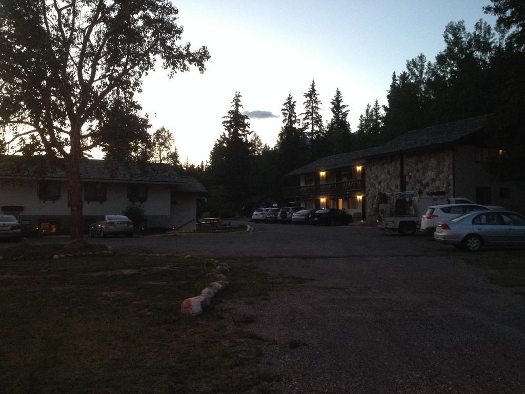 The Gateway Inn Canmore Exterior foto
