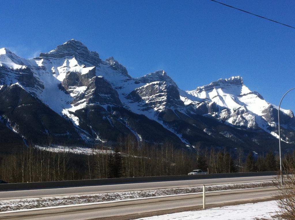 The Gateway Inn Canmore Exterior foto